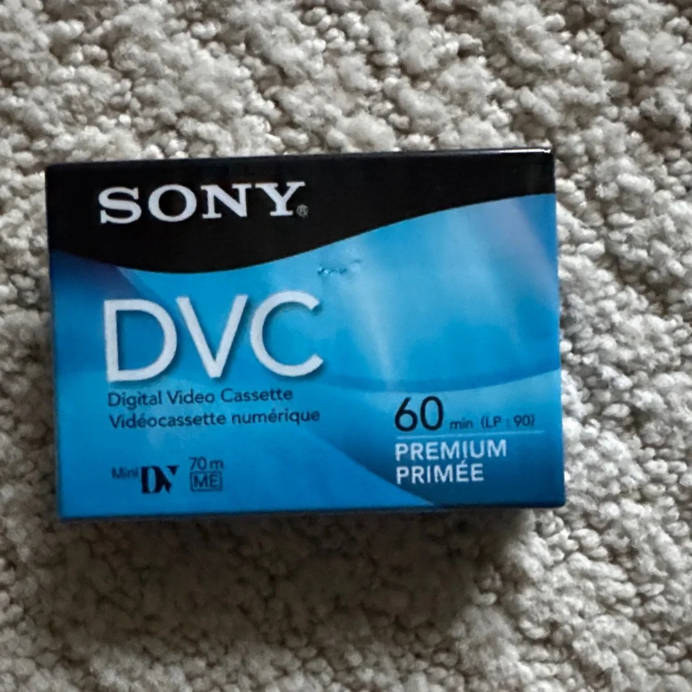 Sony DVC MiniDV Tapes - Blue and Black Pack Lot of 7